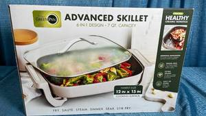 lot 7057 image: GreenPan Advanced 6-in-1 Ceramic Skillet with Lid - 7 Qt