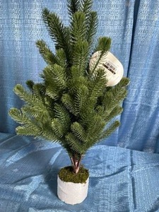 lot 7090 image: Threshold Mini Christmas Tree with White Base