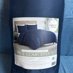 lot 8007 image: Harmony Home 3-piece Comforter Set - Size FullQueen in Navy Blue