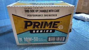 lot 8036 image: Prime Series 10W-30 Motor Oil Box
