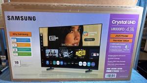 lot 8041 image: Samsung 43-inch Crystal UHD Smart TV U8000FD (2025 Model)