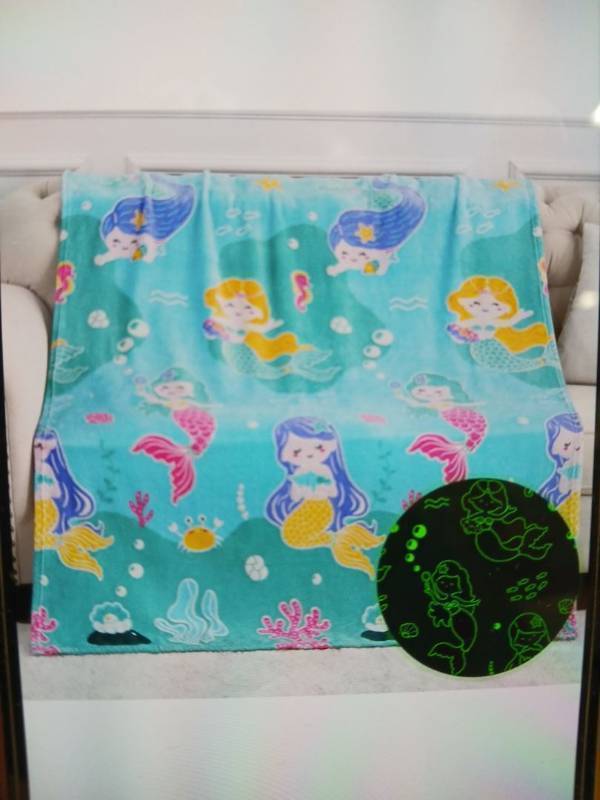 lot 23340 image: Mermaid Glow In The Dark Premium Flannel Throw Blanket 50 x 60in