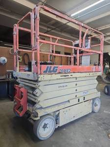 JLG 2646E2 Electric Scissor Lift
