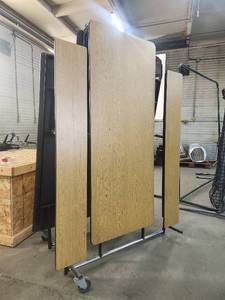 lot 11523 image: Commercial 42G1 Folding Cafeteria Table
