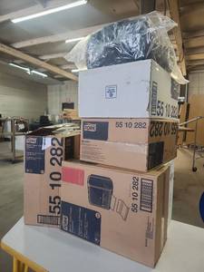 lot 11531 image: Bulk Lot of Tork Matic 5510282 Black Hand Towel Dispensers