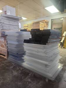 lot 16529 image: Bulk Lot of Plexiglass and Wood - Various Sizes