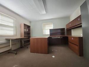 lot 16576 image: Office Furniture Set with Rolling Desks and Bookshelf