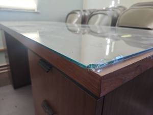 lot 16579 image: Mid Century Modern Executive Desk with Glass Top
