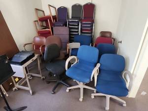lot 16582 image: Assorted Lot W Various Chairs and Rolling Cart