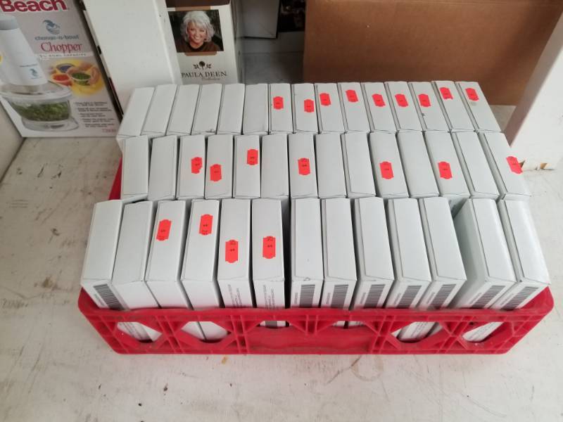 lot 5362 image: 42 boxes of Facial Tissues - 40  box
