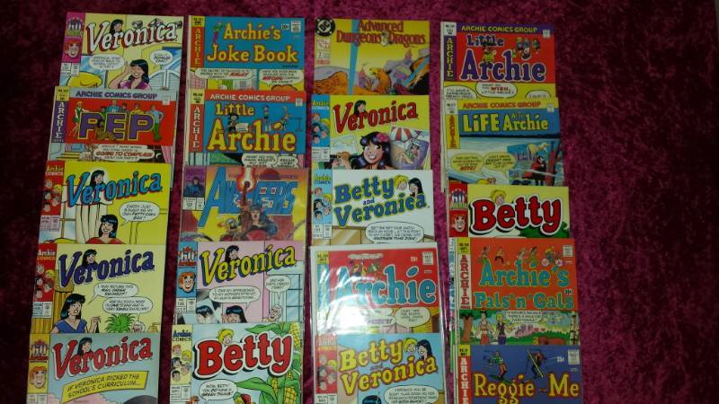 lot 5407 image: Lot of 20 Archie and the Gang Comic Books