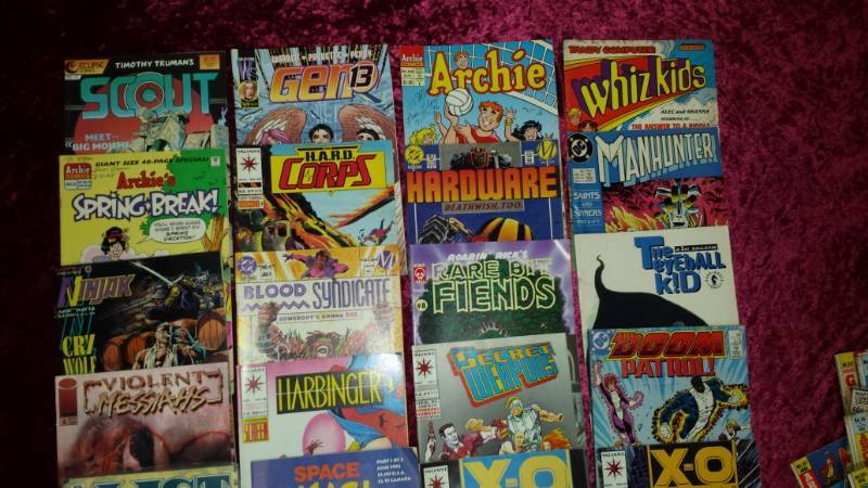 lot 5414 image: Lot of 20 Misc Comic Books