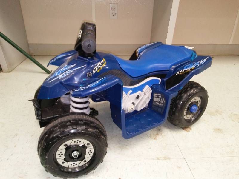 lot 5431 image: Toddler Yamaha Motor Bike