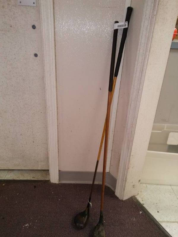 lot 5449 image: Vintage Wood Handled Golf Club Pair