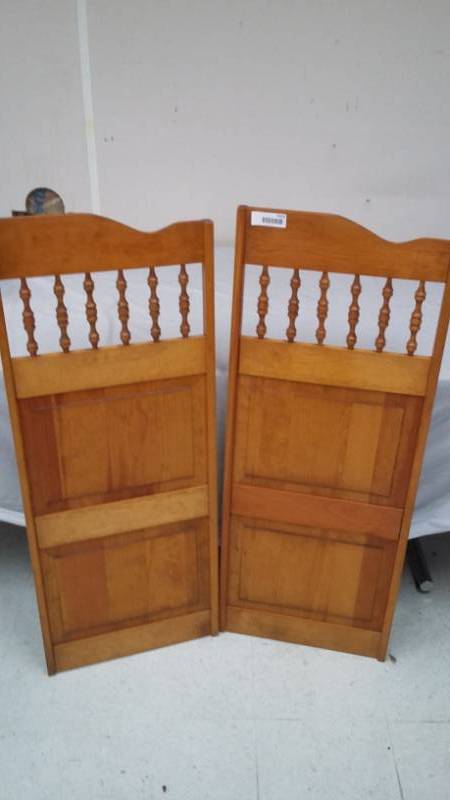 lot 5319 image: (2)Hand Crafted Solid Wooden Old Fashion Saloon Style Swinging Doors