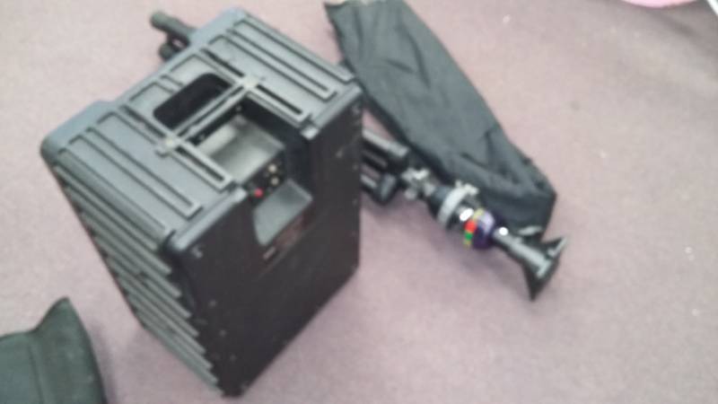 lot 5287 image: Panasonic Ramsa Subwoofer Speaker (Model WS-A240) wStand