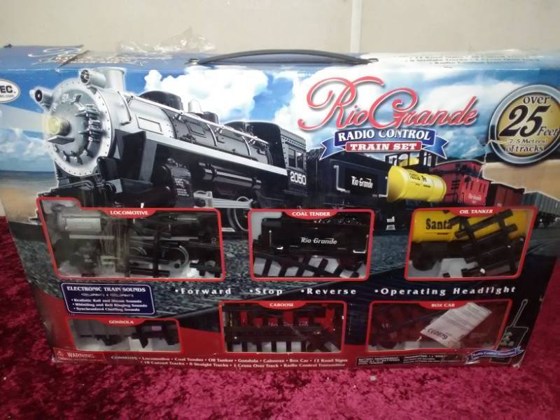 lot 5773 image: Train Set