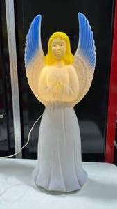 lot 1000 image: Vintage blow mold angel yard decor 31 in tall