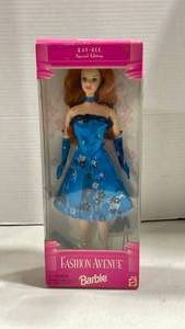 lot 1009 image: Barbie Fashion Avenue doll in box