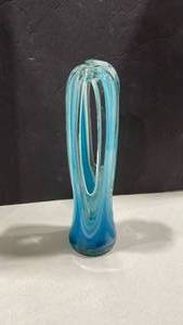 lot 1030 image: Murano style blue glass sculpture 11 in tall