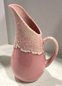 lot 1041 image: MCM pink pitcher 11 in tall