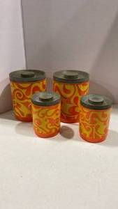 lot 1063 image: Vintage Shannon Designs MCM canisters