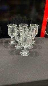 lot 1076 image: Cristal dArques-Durand Pompano Tulip water goblets