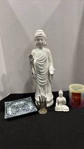 lot 1097 image: White Porcelain Buddha, Flameless candle and more