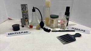 lot 1134 image: Vintage Beauty Products and Accessories Black and white