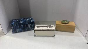 lot 1177 image: Decorative Storage Box Collection