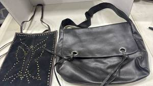 lot 1209 image: Hobo Bags