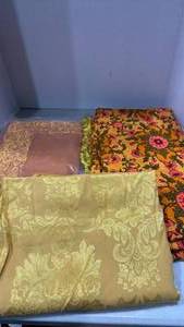 lot 1212 image: Tablecloths