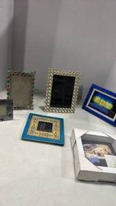 lot 1219 image: Picture frames and shadow box