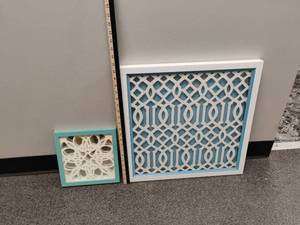 lot 1810 image: Wall Decor    Lattice Wall Art one with Mirror Back.  Largest is 20 x 20