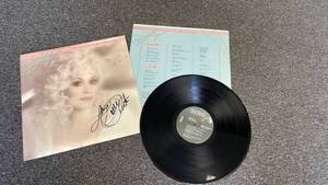 lot 1883 image: Signed Dolly Parton record