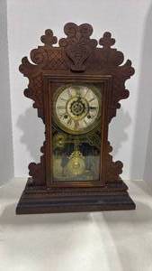 lot 2003 image: Attleboro Clock Co. parlor clock 22x15x5