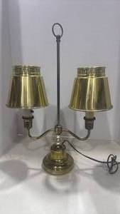 lot 2009 image: Vintage solid brass double student table lamp 20.5 inches tall