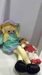 lot 2016 image: Handcrafted Rag Doll in Gingham Dress