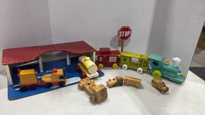 lot 2024 image: Wooden Pull-Along Train Set with Stop Sign and more