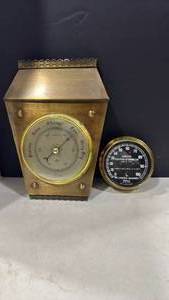 lot 2100 image: Vintage brass weather station compendium and Abbeon certified hygrometer