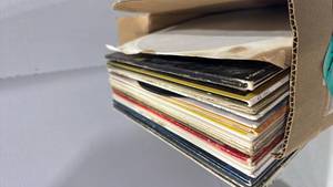 lot 2124 image: Records including Mary Poppins soundtrack, Barbara Streisand and more