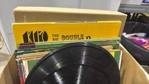lot 2125 image: Records including Bozo under the sea and more