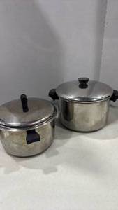 lot 2131 image: Revere Ware and other pots biggest is 6 qt