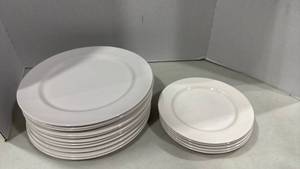 lot 2154 image: Mikasa Mediterranean dinner and salad plates