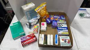 lot 2284 image: First aid and Kleenex