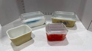 lot 2292 image: Vintage refrigerator dishes