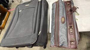 lot 2328 image: American trunk travel bag and Jaguar garmet bag