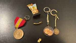 lot 2501 image: National Call to Service pin and Keychain Collection