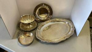 lot 5003 image: Tiffany & Co and other silver plate items