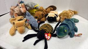 lot 6020 image: More Ty Beanie Babies with Spinner Spider